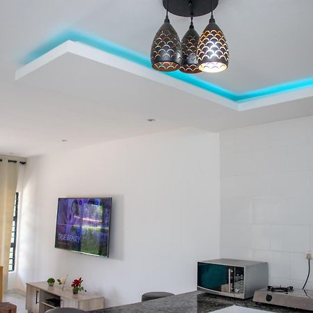 Lowin Suites-One-Bed Apartments Лусака Екстериор снимка