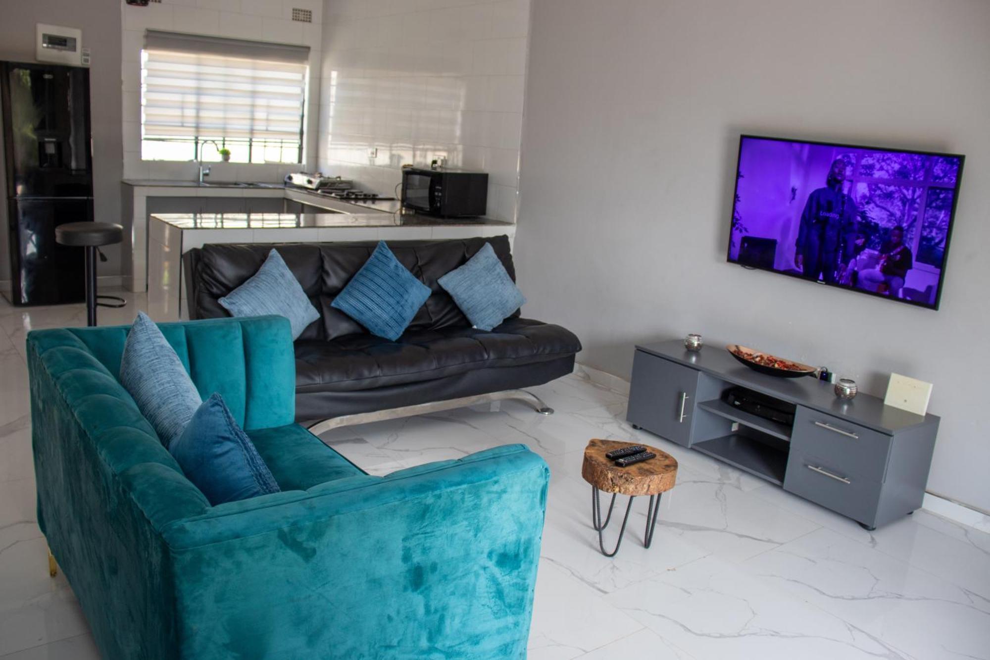 Lowin Suites-One-Bed Apartments Лусака Екстериор снимка